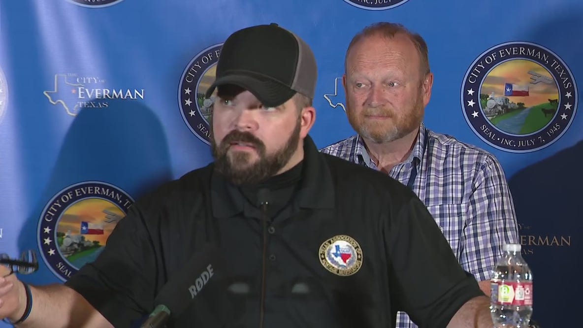 Everman police hold update on missing 6-year-old